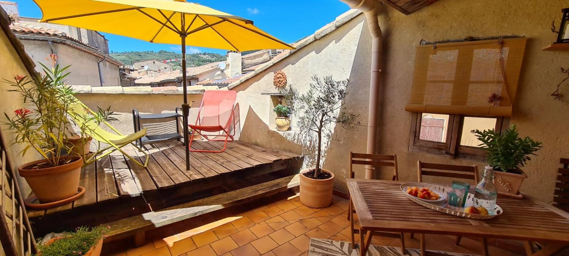 La Terrasse D'Olea, Au Coeur Du Village Бюи-ле-Барони Екстериор снимка